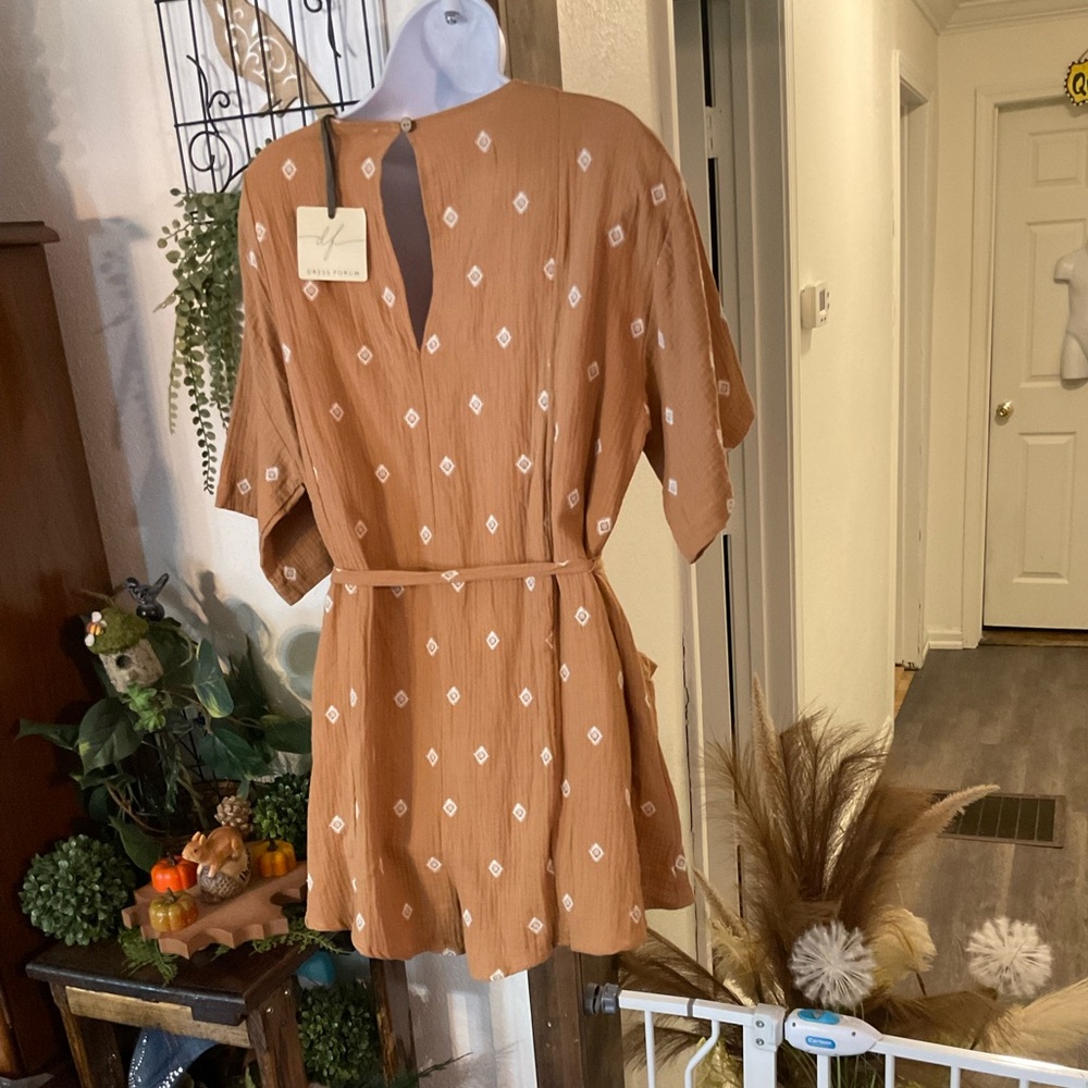 BOHO STYLE Brown Romper with White Pattern NWT - Picture 3 of 7